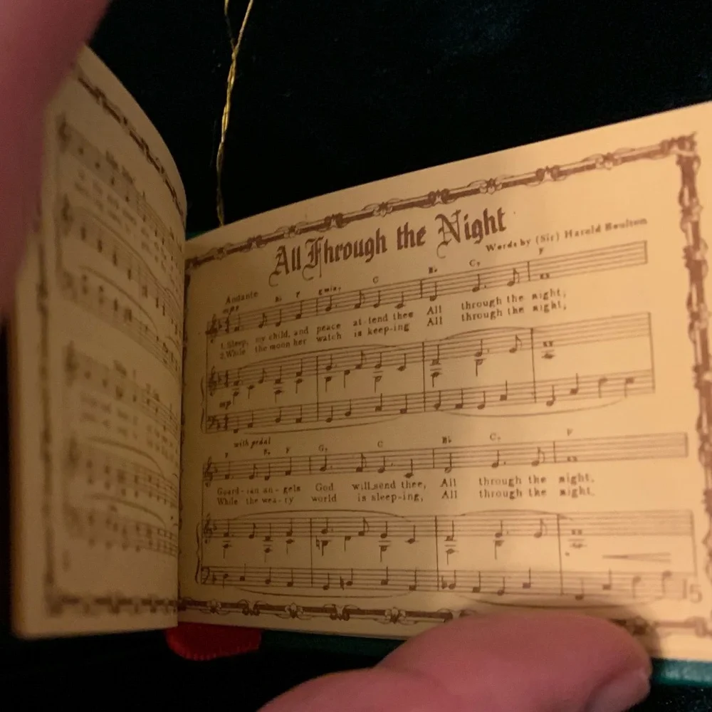 Vintage Christmas Carols Mini Book, Father Christmas/St Nick and Heart Ornament